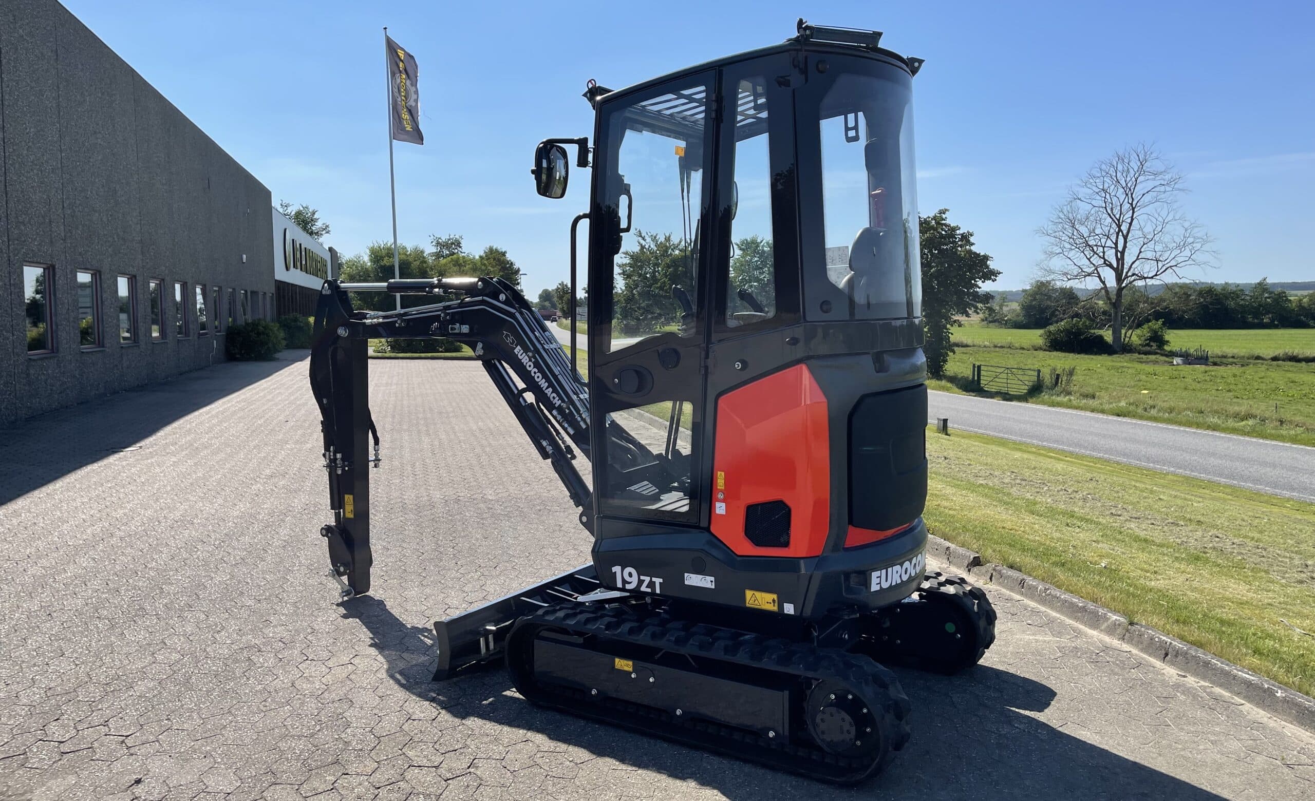 Mini-Pelle 19 ZT - Image 1